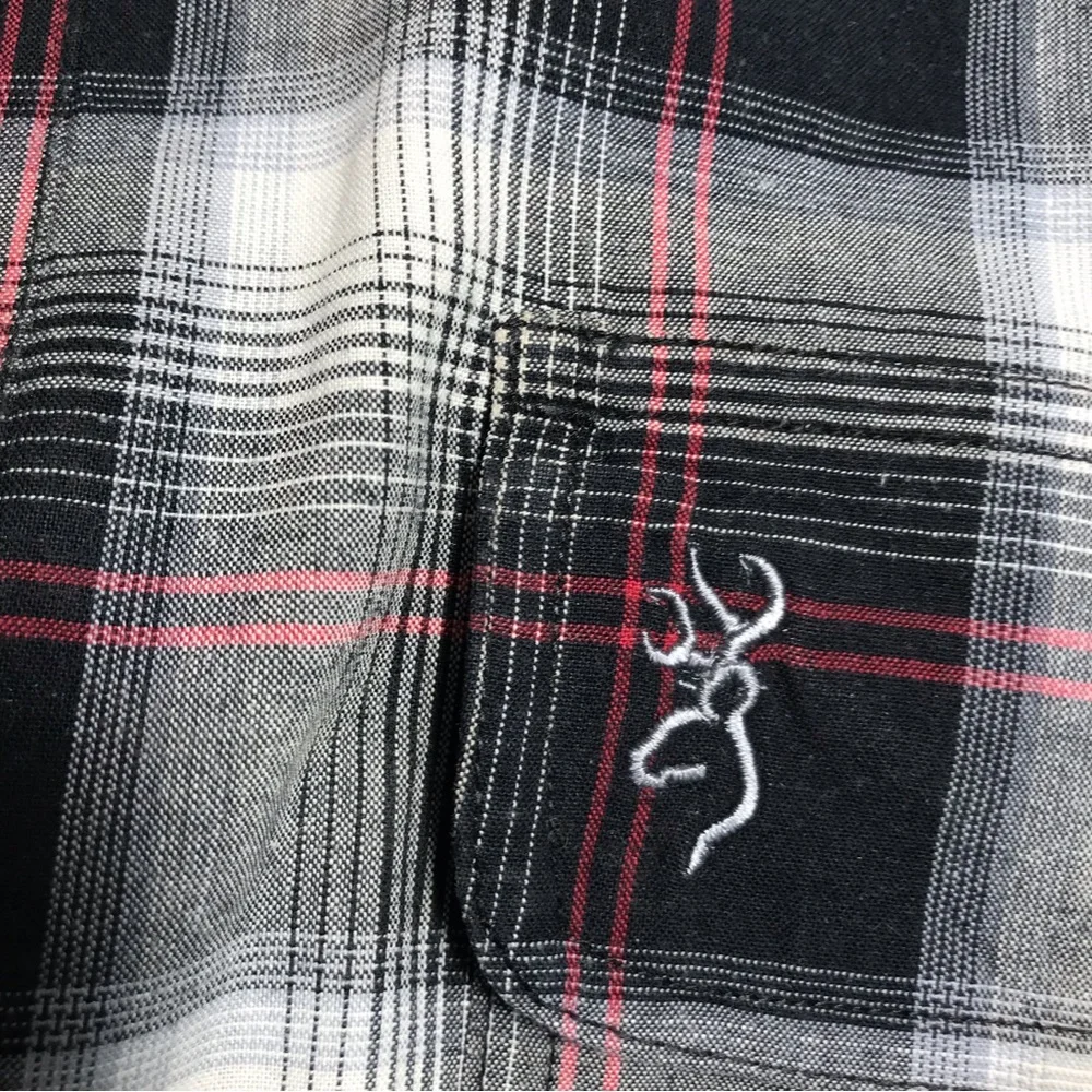 Browning Men's Black & White Plaid Long Sleeve Button Down Shirt - Picture 2 of 11